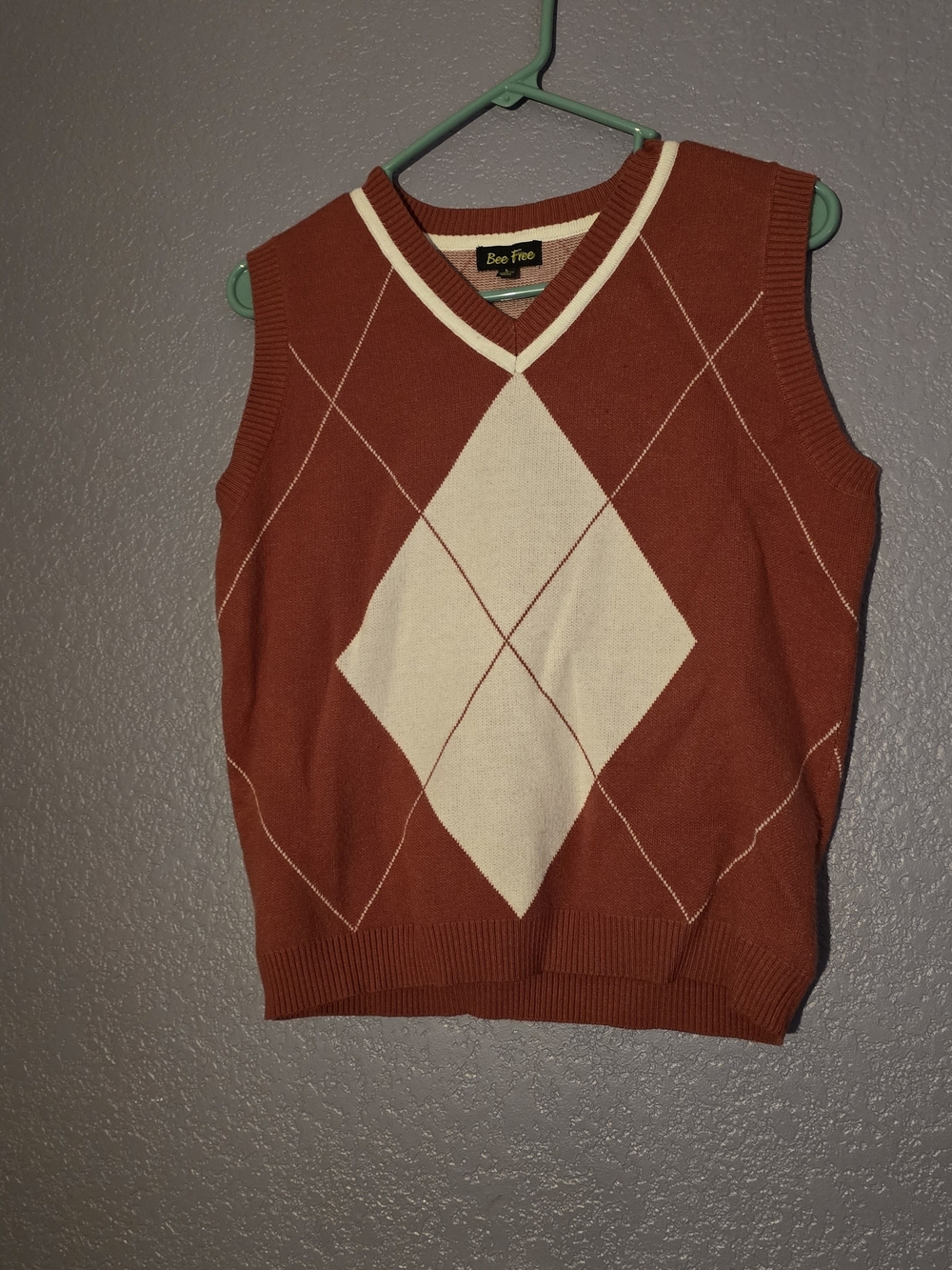 Women's Rust Argyle V‑Neck Sweater Vest